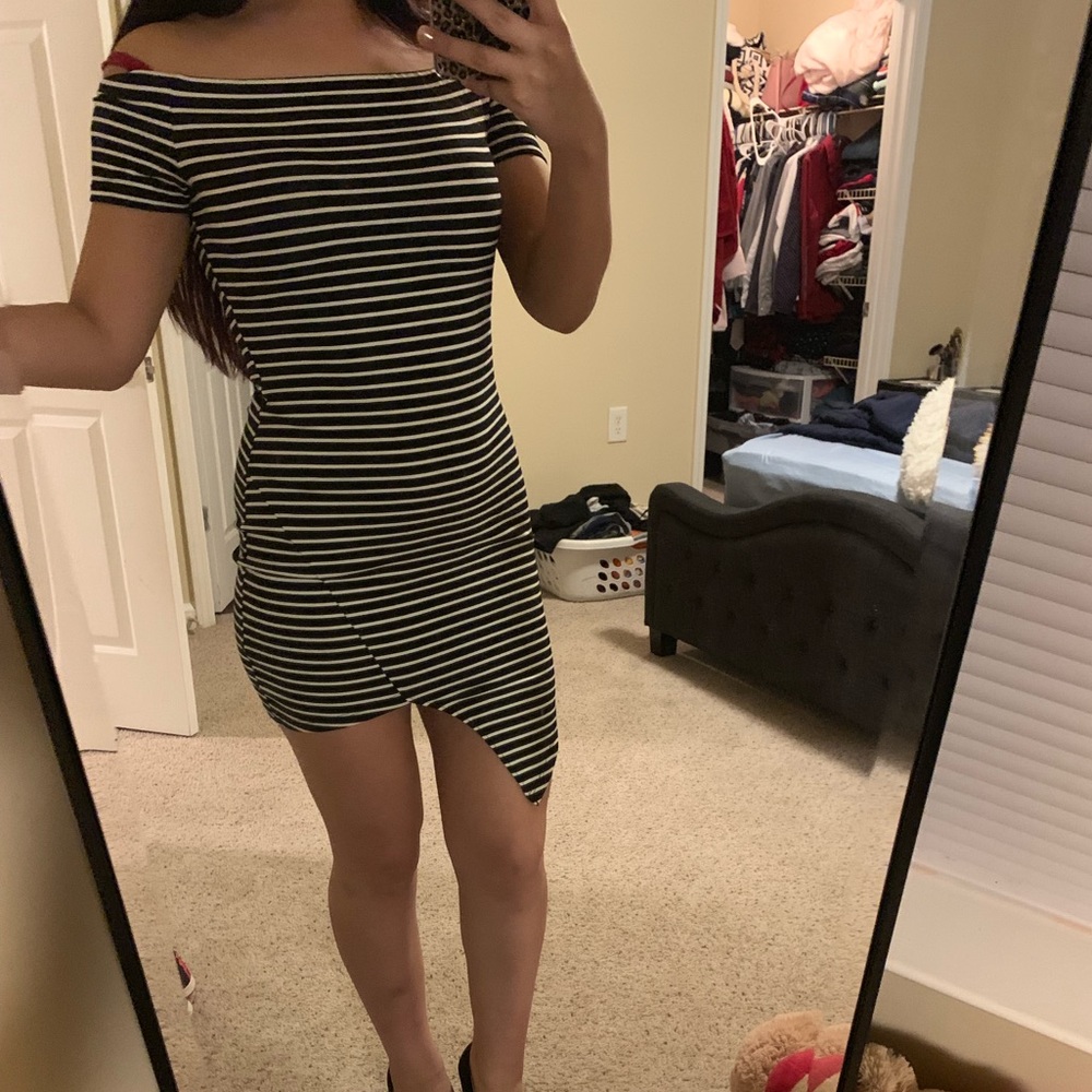 Black & white strip classy dress